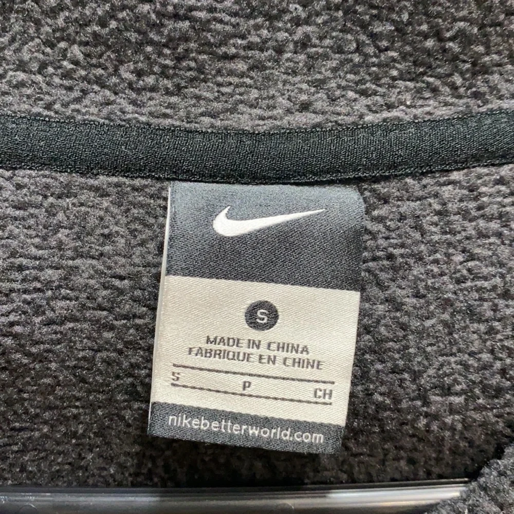 Nike Hypernatural thermal sweatshirt dark grey‎